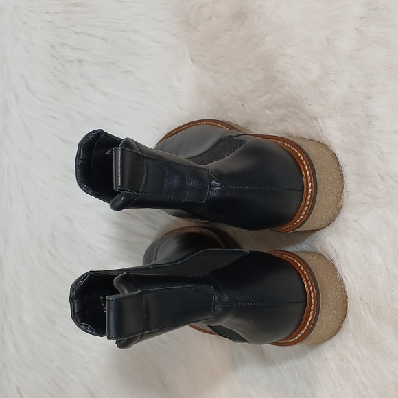Everlane The Italian Leather Chelsea Boot In Black Women's Gum Outsole Sz 8 - Picture 4 of 8